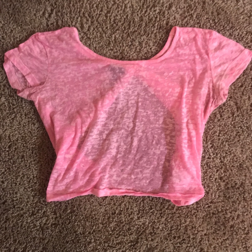 PacSun pink crop top T-shirt